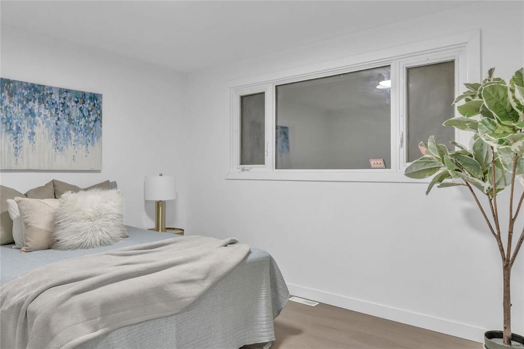 1322 Burrows Avenue, Winnipeg, Manitoba  R2X 0S4 - Photo 14 - 202529352