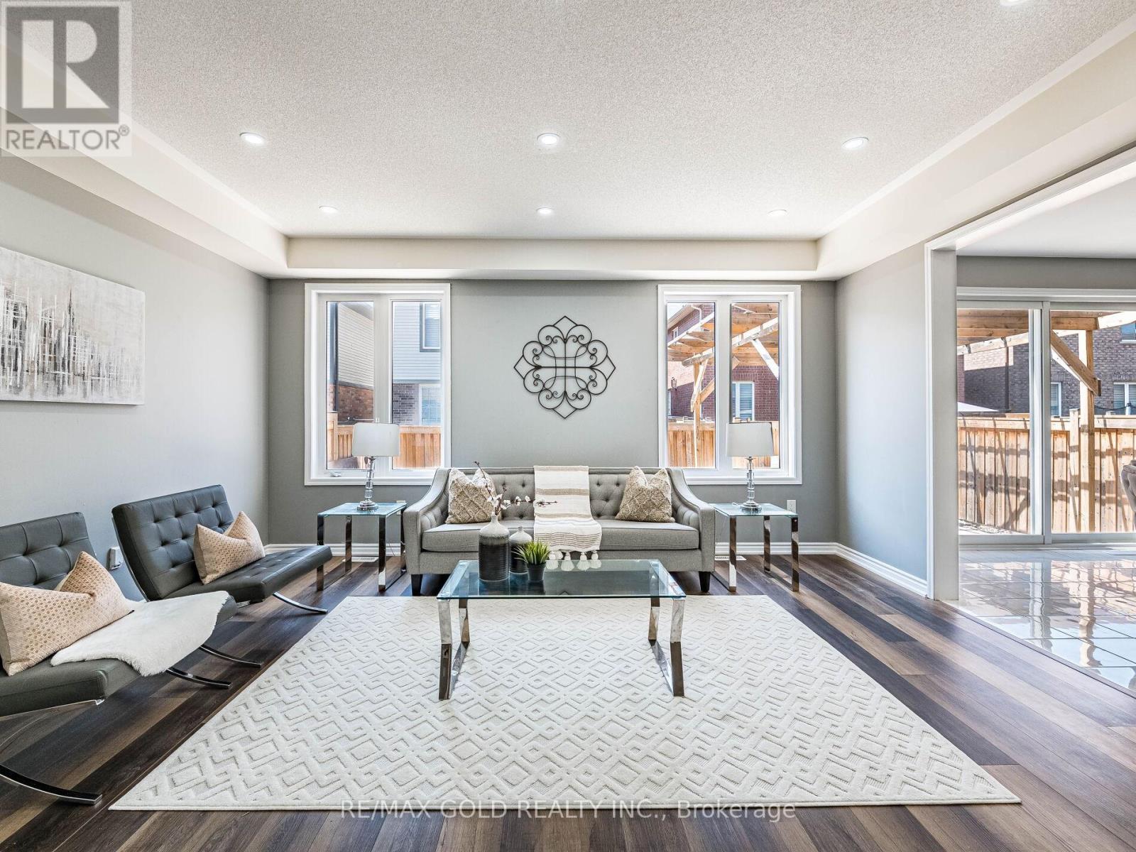 6 Feeder Street, Brampton, Ontario  L7A 4T8 - Photo 12 - W12608028