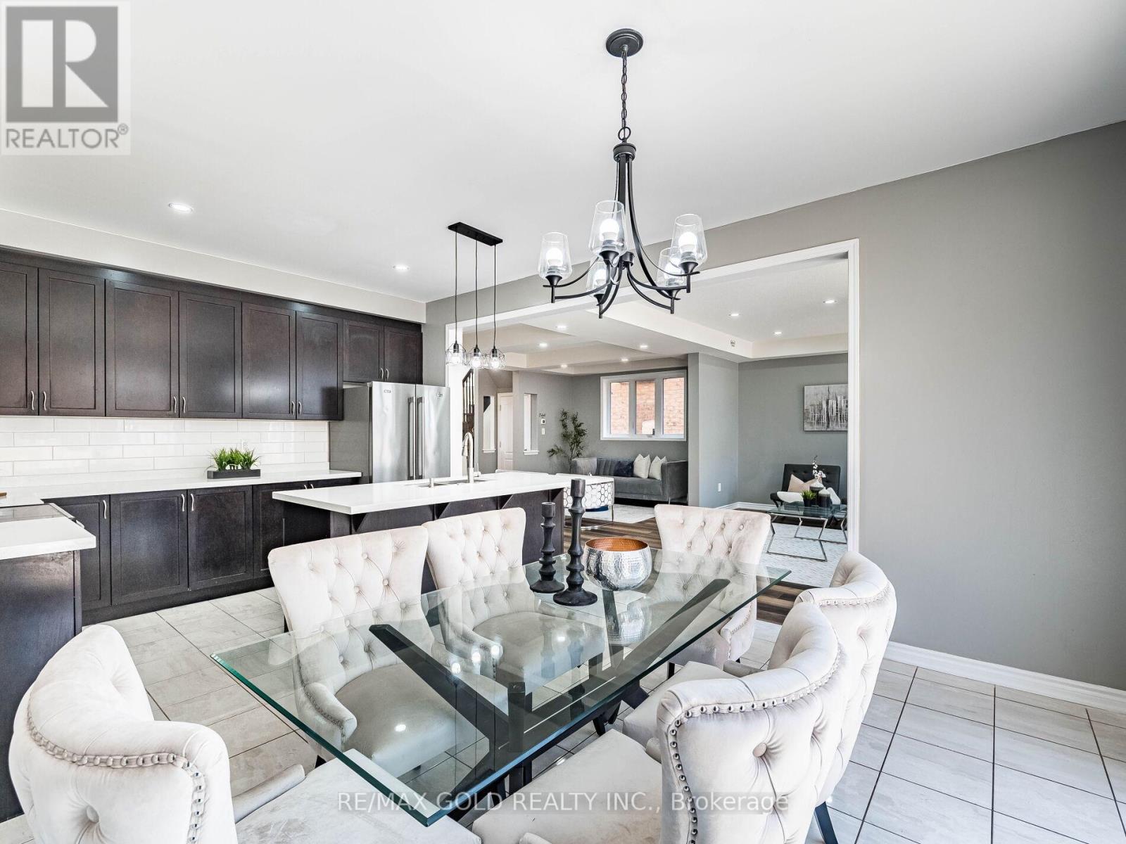 6 Feeder Street, Brampton, Ontario  L7A 4T8 - Photo 19 - W12608028