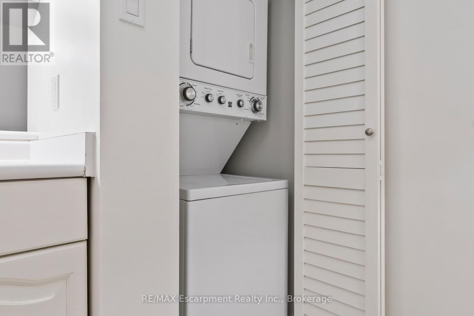 405 - 430 Pearl Street, Burlington, Ontario  L7R 4J8 - Photo 21 - W12560186