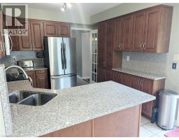 537 WESTMAN Avenue 5 West