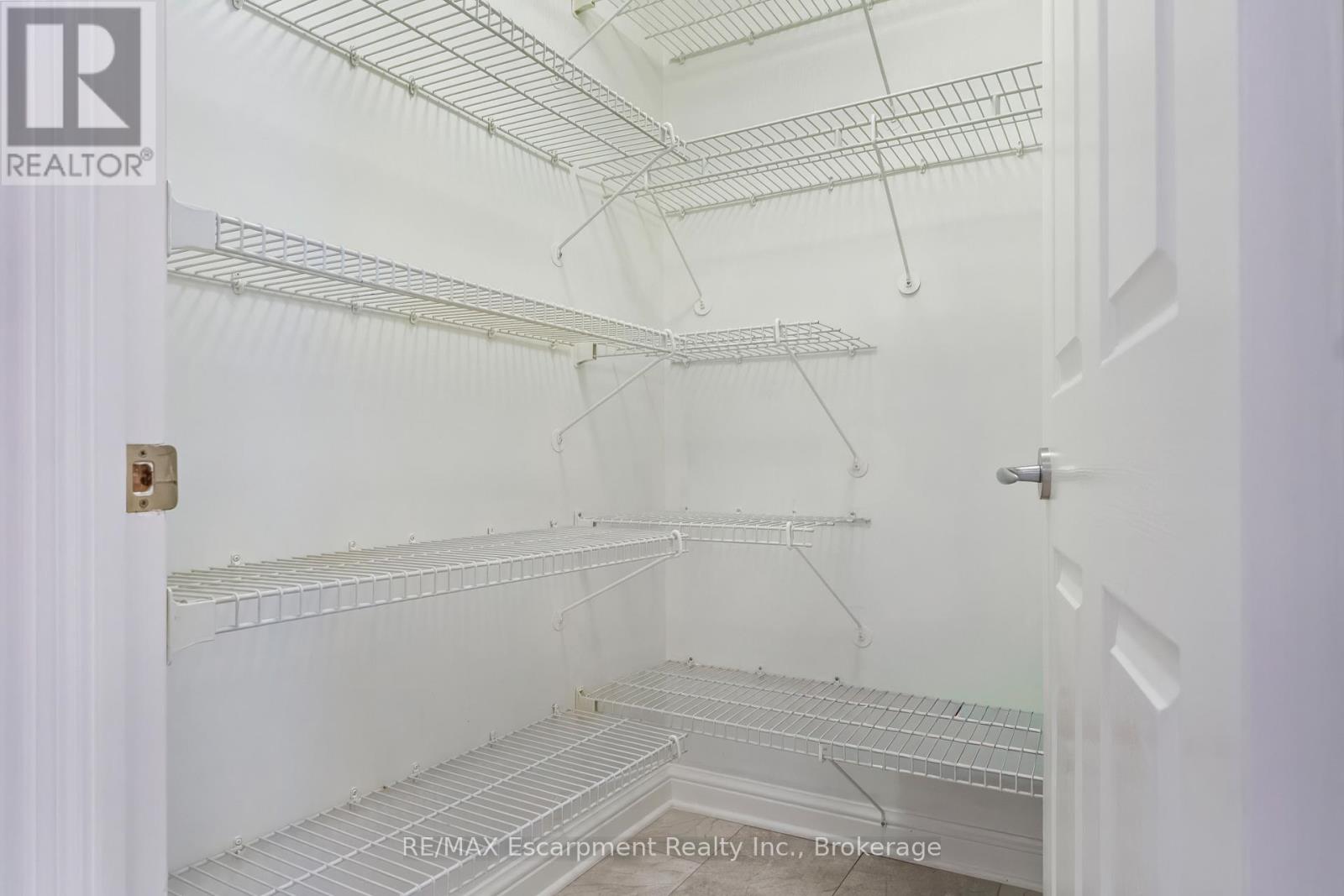 405 - 430 Pearl Street, Burlington, Ontario  L7R 4J8 - Photo 22 - W12560186