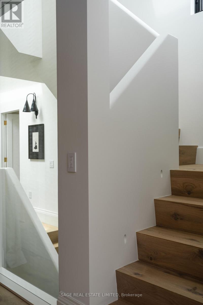 239 Borden Street, Toronto, Ontario M5S 2N5 - Photo 33 - C12429029