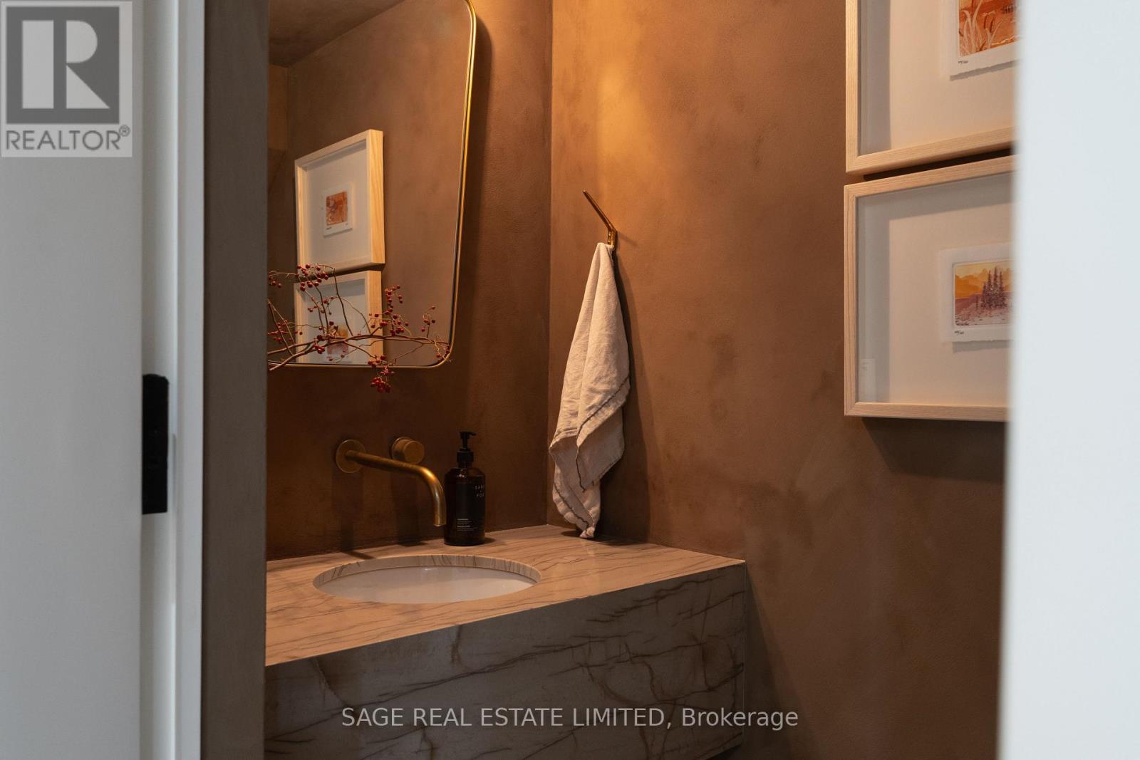 239 Borden Street, Toronto, Ontario M5S 2N5 - Photo 41 - C12429029