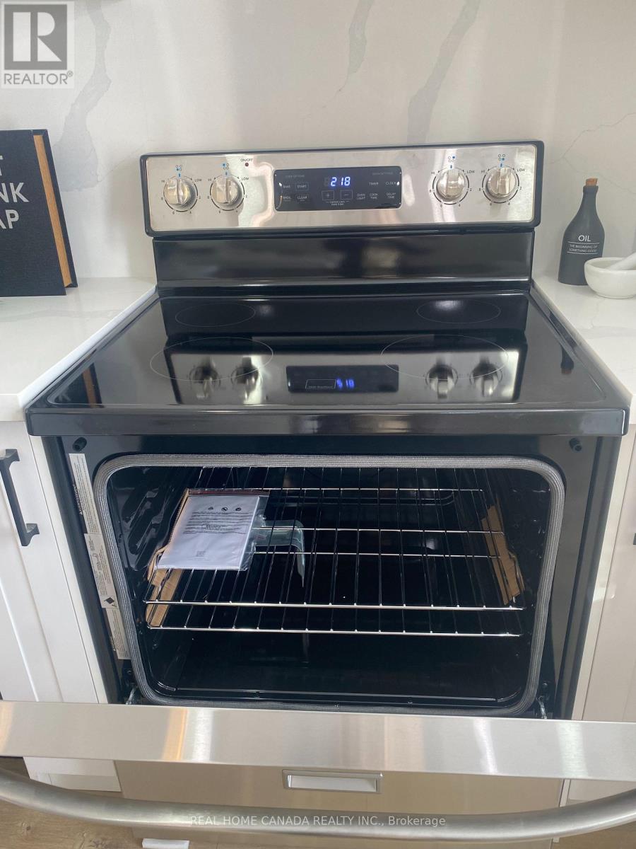 1088 Venus Crescent, Oshawa, Ontario  L1J 6E4 - Photo 16 - E12600224