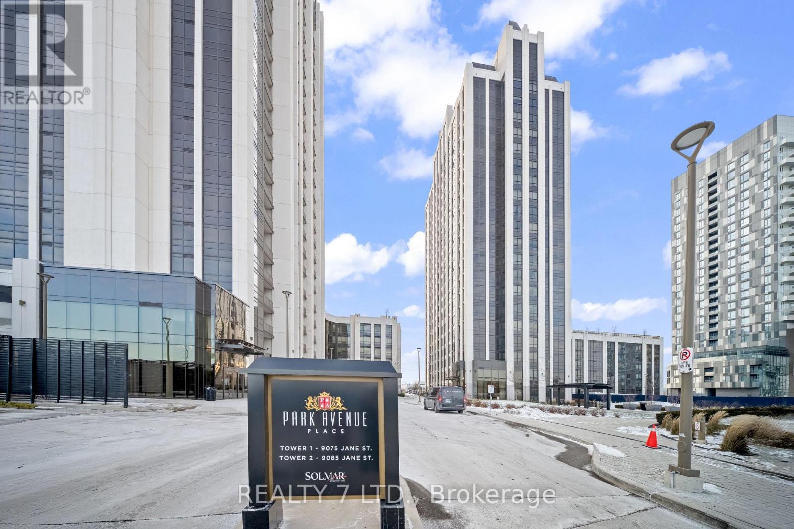 619 - 9085 JANE STREET, Vaughan, Ontario