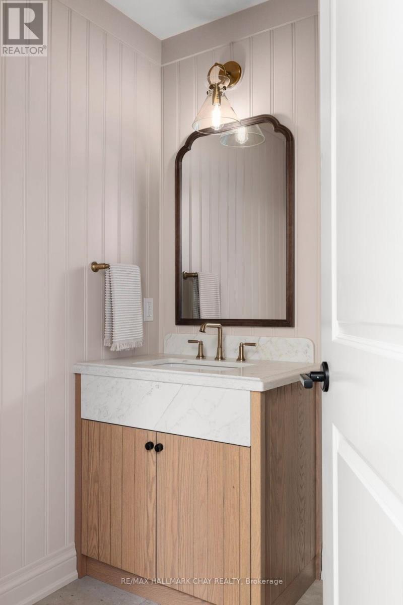 930 Marshall Road, Tiny, Ontario  L0K 2E1 - Photo 9 - S12581404