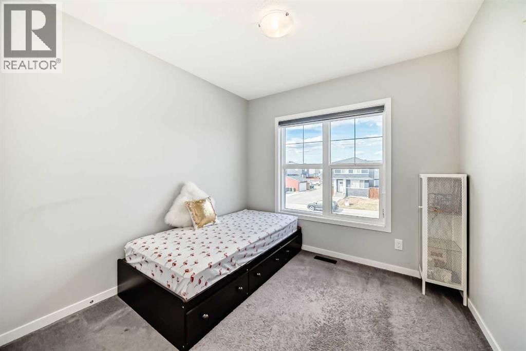 868 West Lakeview Drive, Chestermere, Alberta  T1X 1Z5 - Photo 36 - A2261148