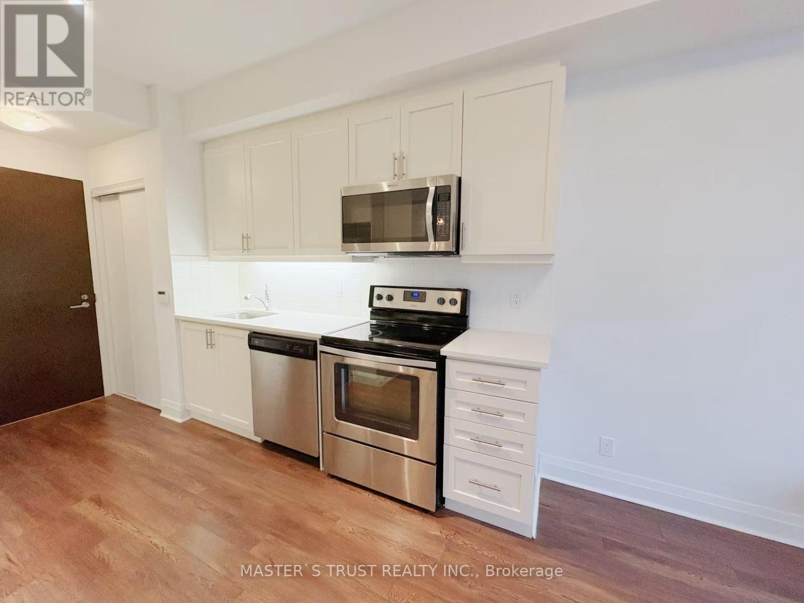 1102 - 17 Zorra Street, Toronto, Ontario  M8Z 4Z6 - Photo 8 - W12608046