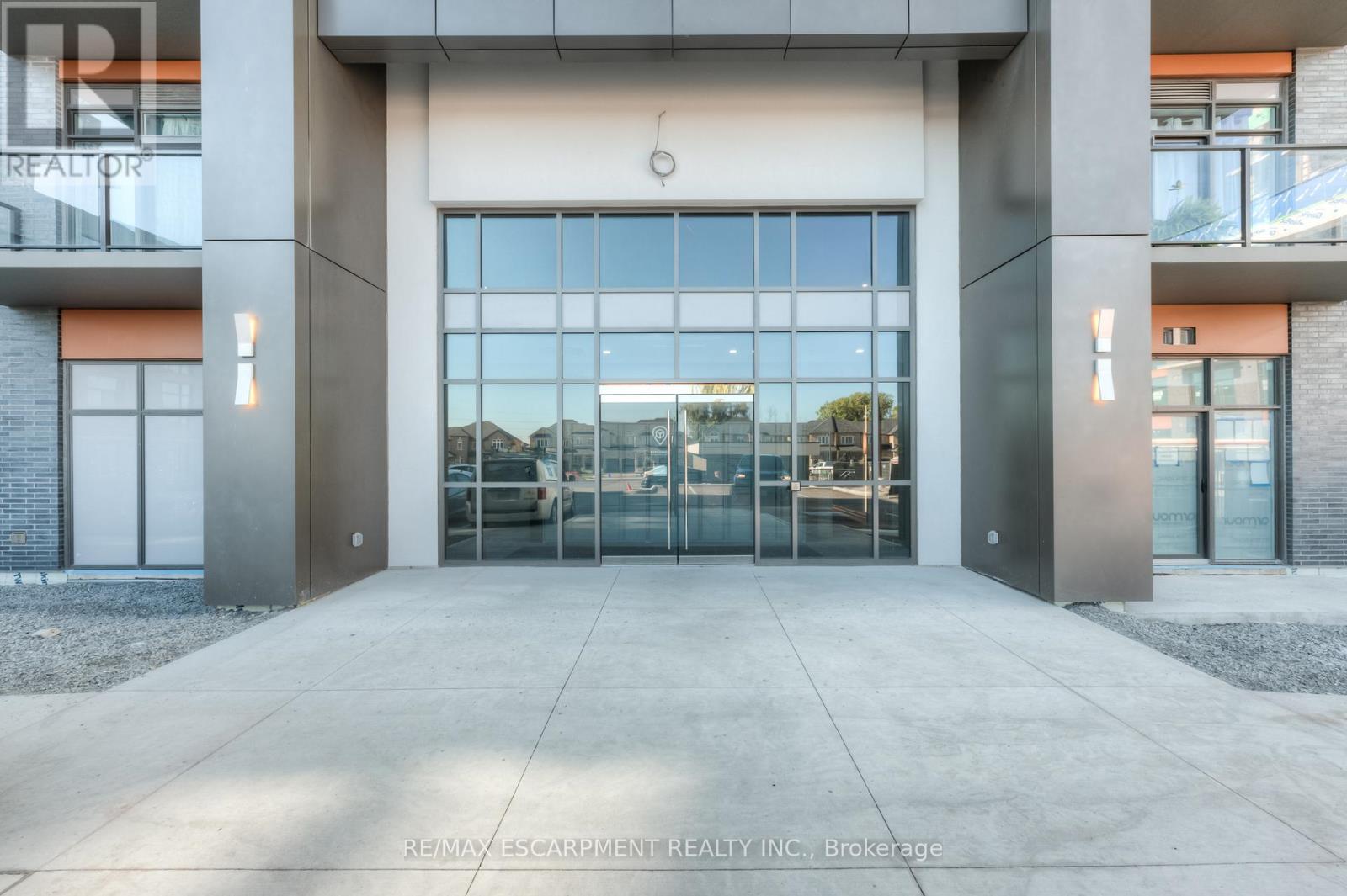 521 - 450 Dundas Street E, Hamilton, Ontario L8B 1Z2 - Photo 6 - X12555896