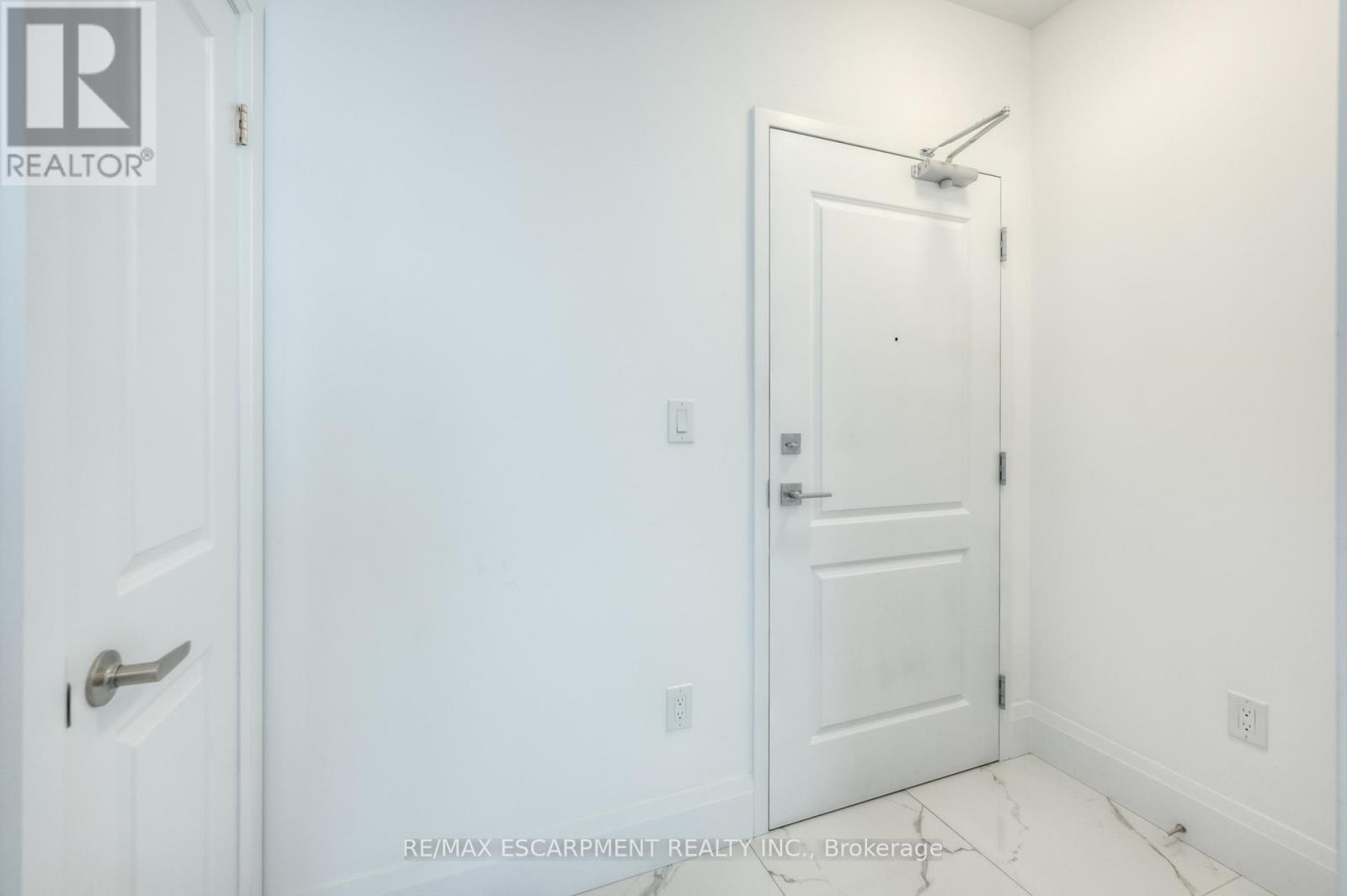 521 - 450 Dundas Street E, Hamilton, Ontario L8B 1Z2 - Photo 9 - X12555896