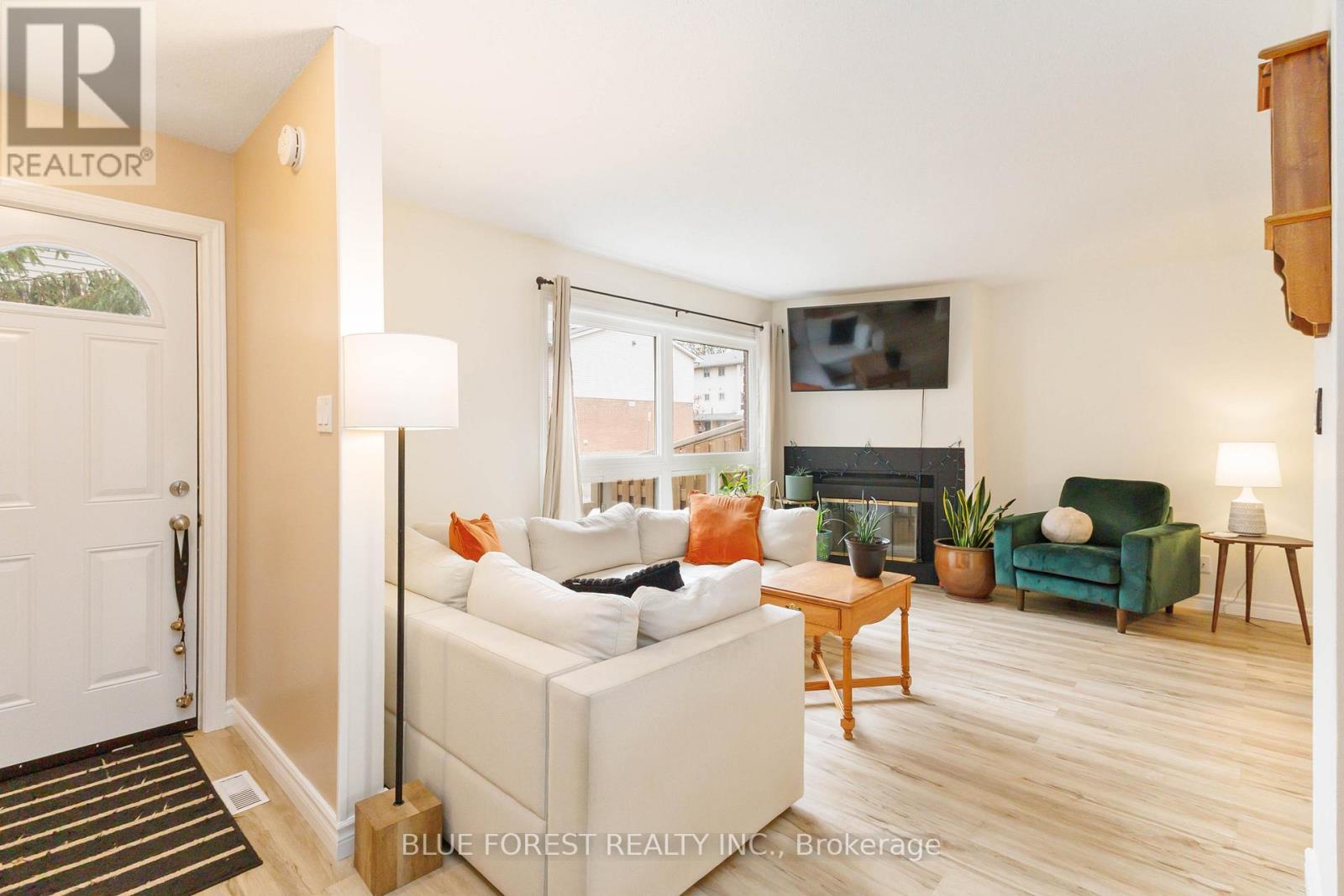 6 - 35 Waterman Avenue, London South, Ontario N6C 5T2 - Photo 14 - X12608080