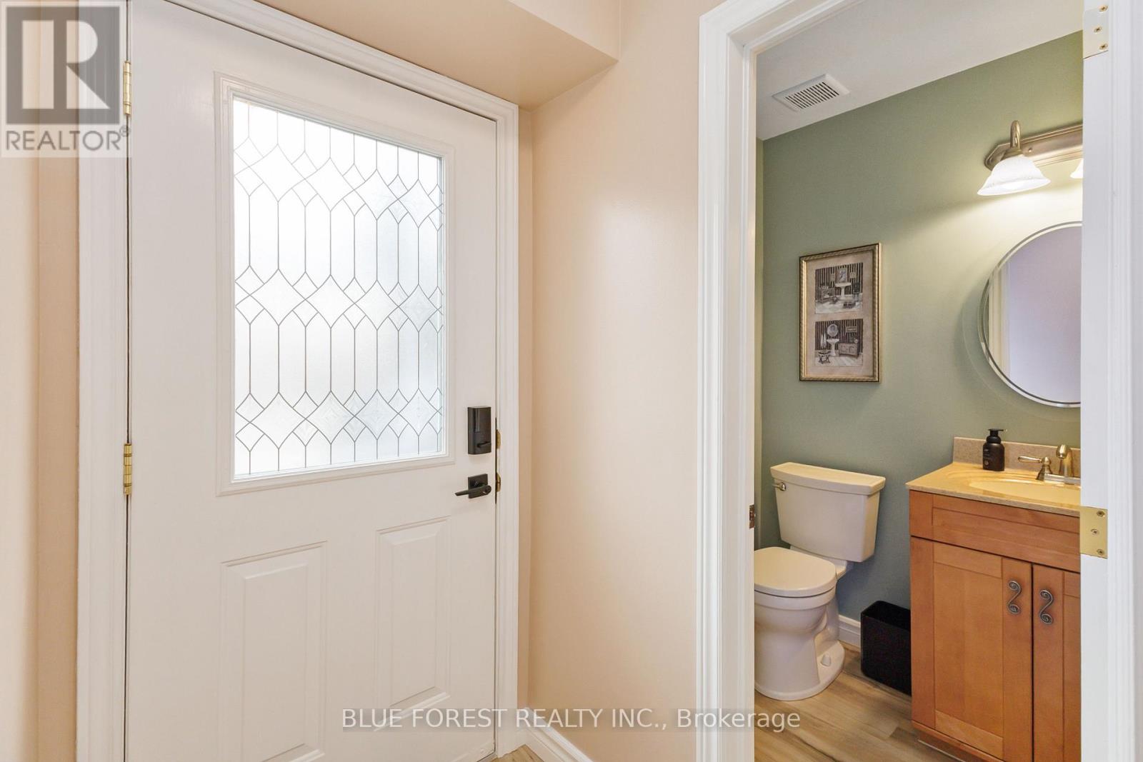 6 - 35 Waterman Avenue, London South, Ontario N6C 5T2 - Photo 16 - X12608080