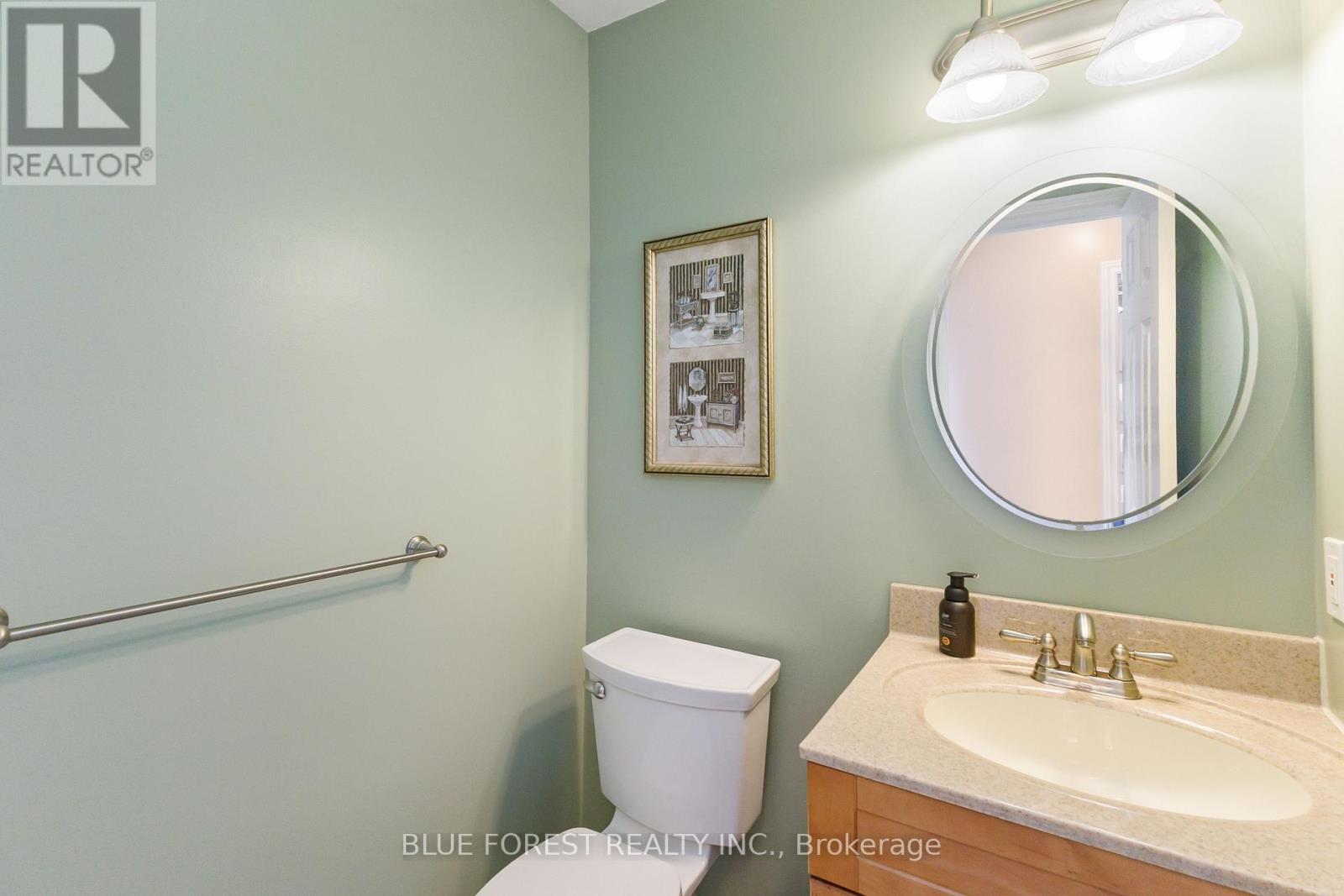 6 - 35 Waterman Avenue, London South, Ontario N6C 5T2 - Photo 17 - X12608080