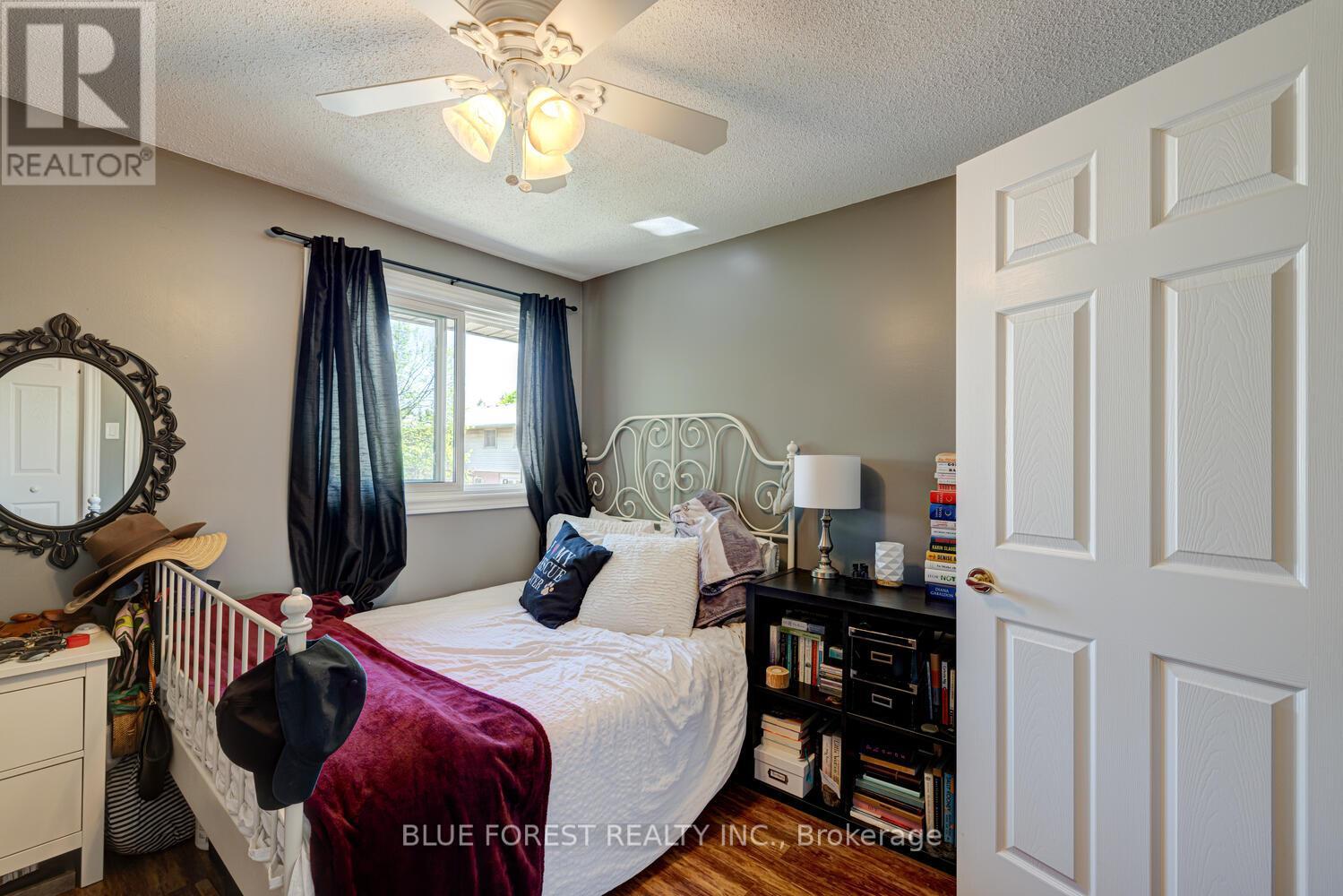 6 - 35 Waterman Avenue, London South, Ontario N6C 5T2 - Photo 24 - X12608080