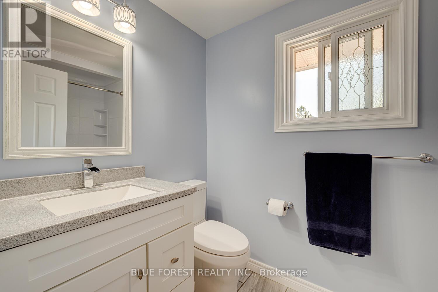 6 - 35 Waterman Avenue, London South, Ontario N6C 5T2 - Photo 26 - X12608080