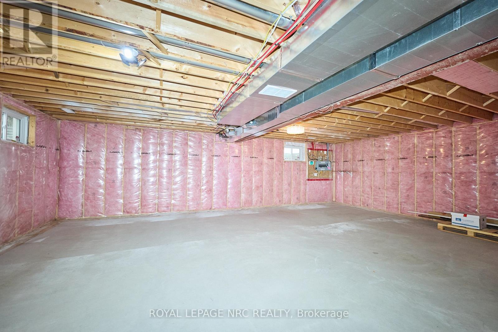 117 Burleigh Road N, Fort Erie, Ontario  L0S 1N0 - Photo 21 - X12608088