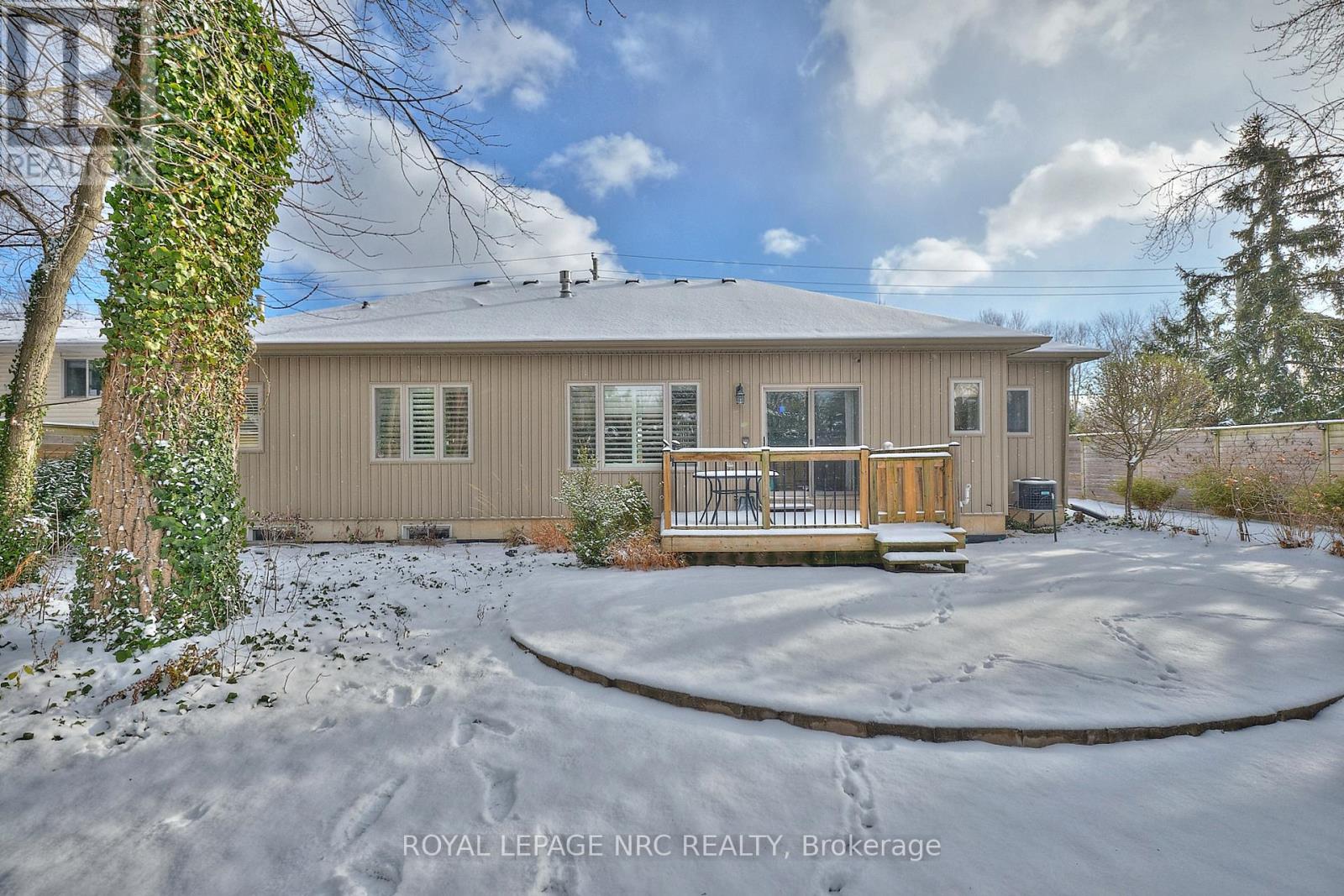 117 Burleigh Road N, Fort Erie, Ontario  L0S 1N0 - Photo 23 - X12608088