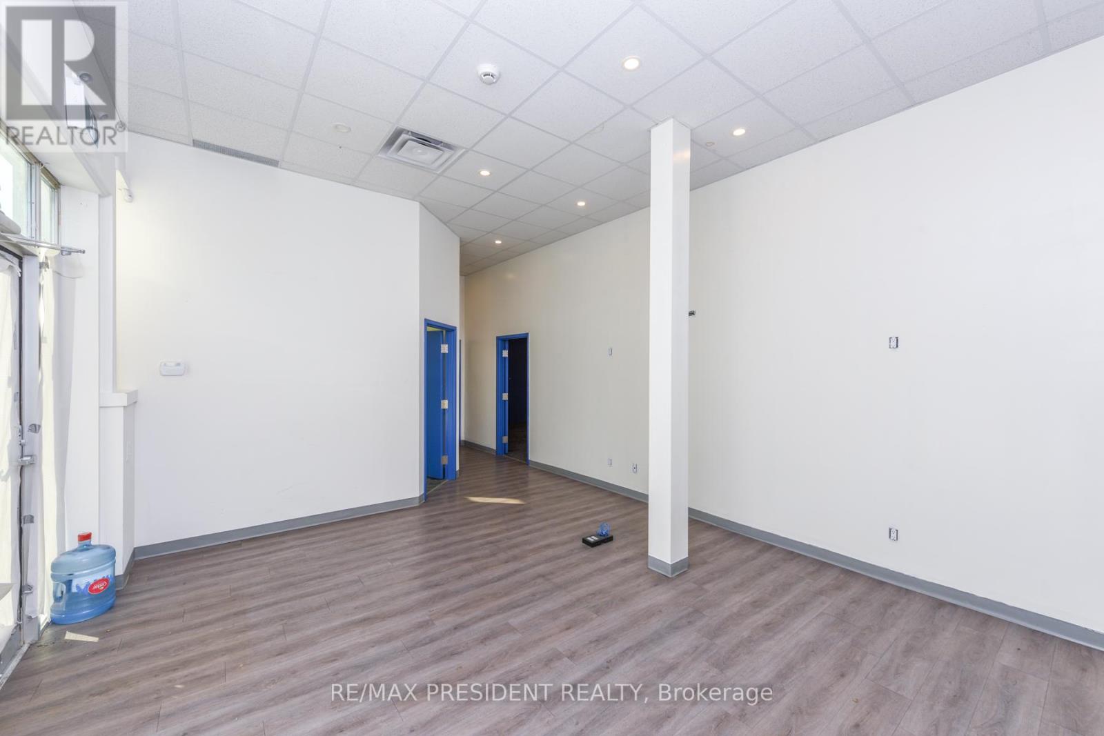 26 Holtby Avenue, Brampton, Ontario  L6X 2M1 - Photo 6 - W12362575