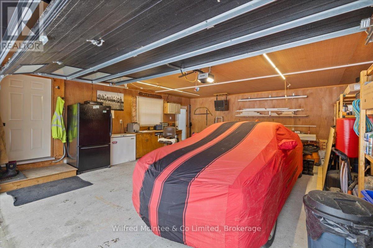 38 Allister Place, South Bruce Peninsula, Ontario N0H 2G0 - Photo 25 - X12608086