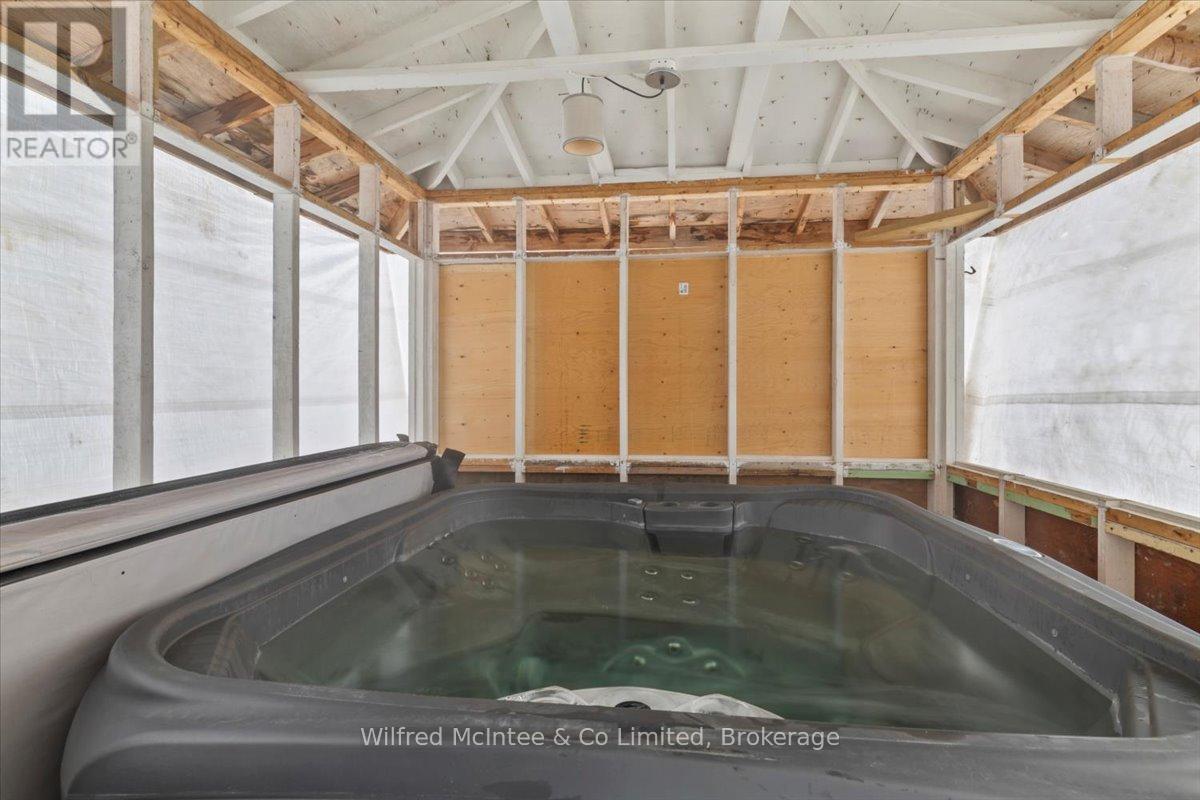 38 Allister Place, South Bruce Peninsula, Ontario N0H 2G0 - Photo 32 - X12608086