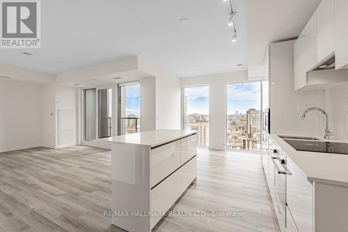 2709 - 238 Simcoe Street, Toronto (Kensington-Chinatown), Ontario  M5T 0E2 - Photo 3 - C12608066