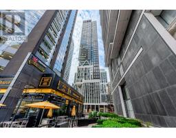 2709 - 238 SIMCOE STREET