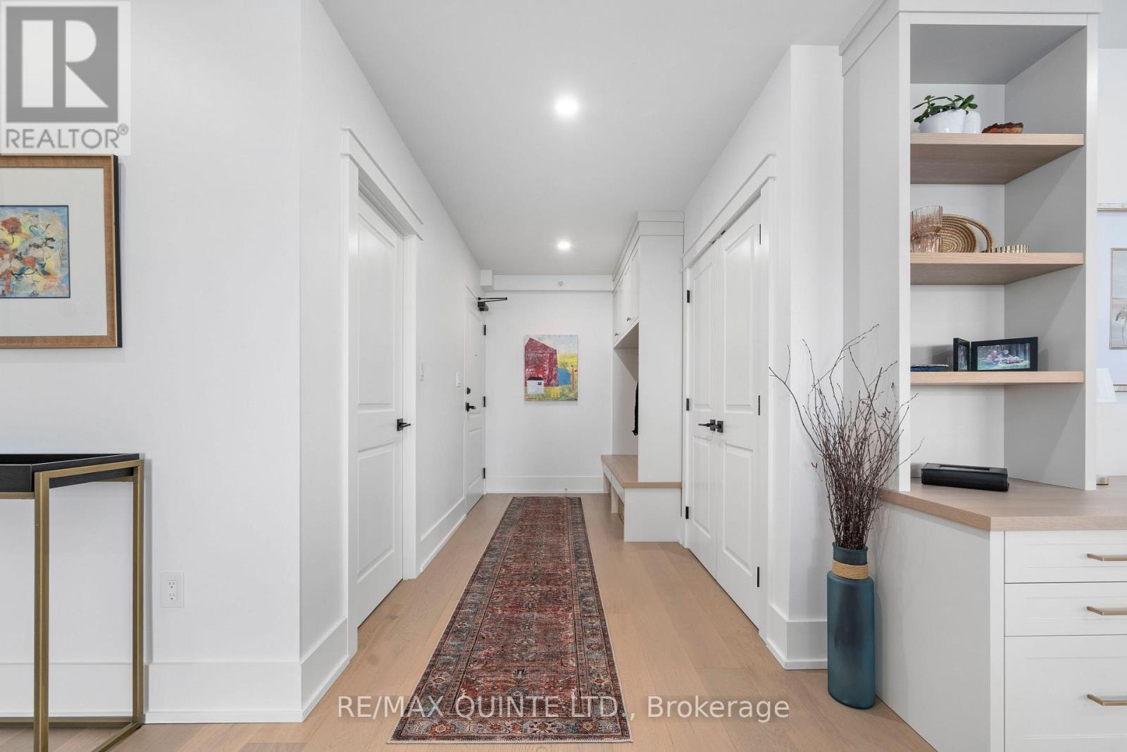 509 - 17 Cleave Avenue, Prince Edward County (Picton Ward), Ontario  K0K 2T0 - Photo 5 - X12339149