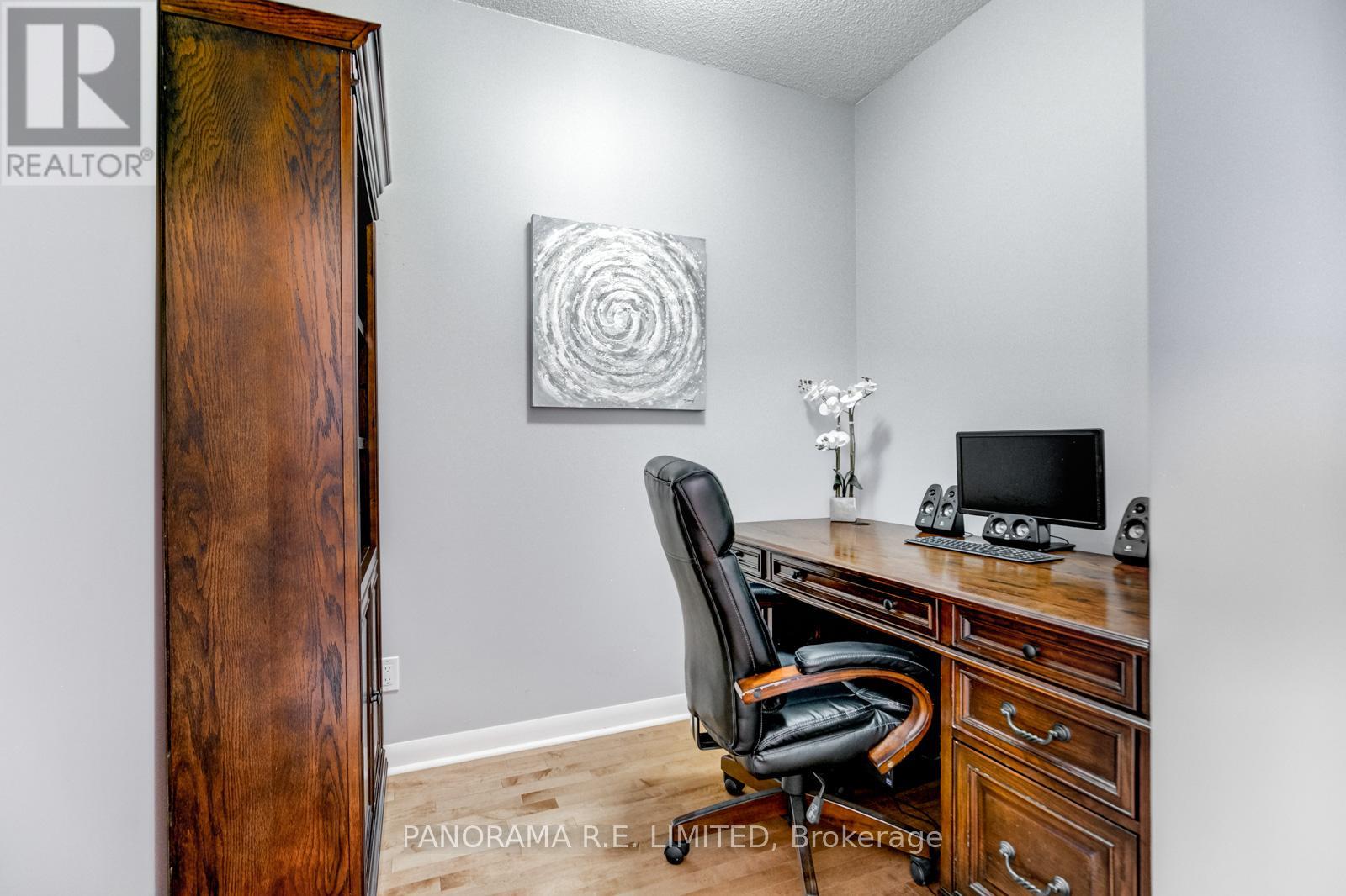 Ph103 - 225 Sherway Gardens Road, Toronto (Islington-City Centre West), Ontario  M9C 0A3 - Photo 15 - W12608068