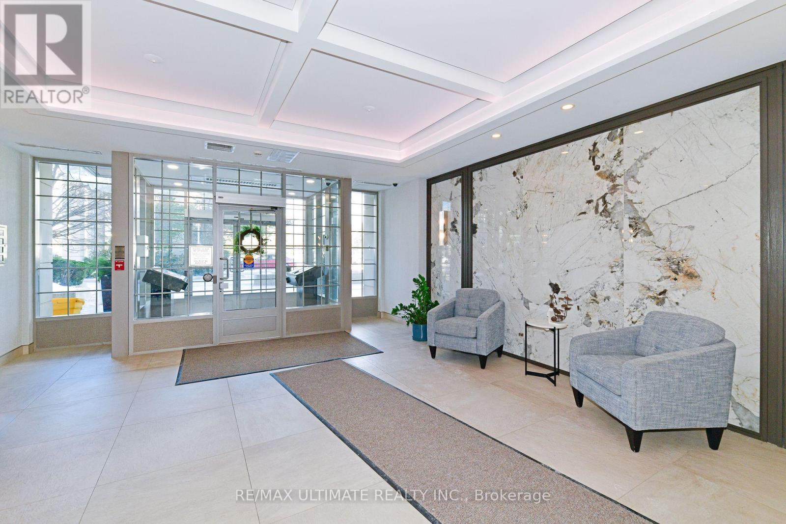 1104 - 2325 Central Park Drive, Oakville, Ontario  L6H 0E5 - Photo 3 - W12608076