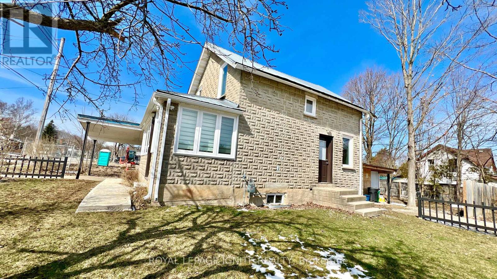 514 Frank Street, South Bruce Peninsula, Ontario  N0H 2T0 - Photo 38 - X12608074