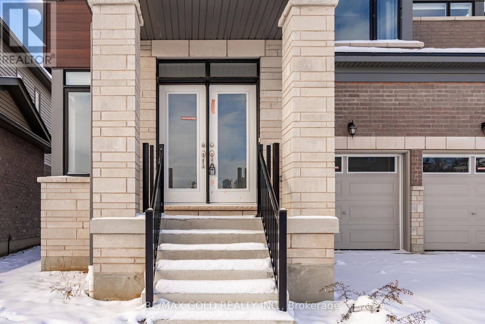 33 Gilham Way, Brant, Ontario  N0E 1N0 - Photo 4 - X12594518