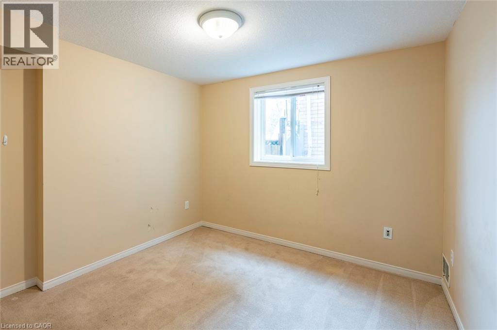 79 Munroe Crescent Unit# Lower, Guelph, Ontario  N1G 5E3 - Photo 25 - 40791785