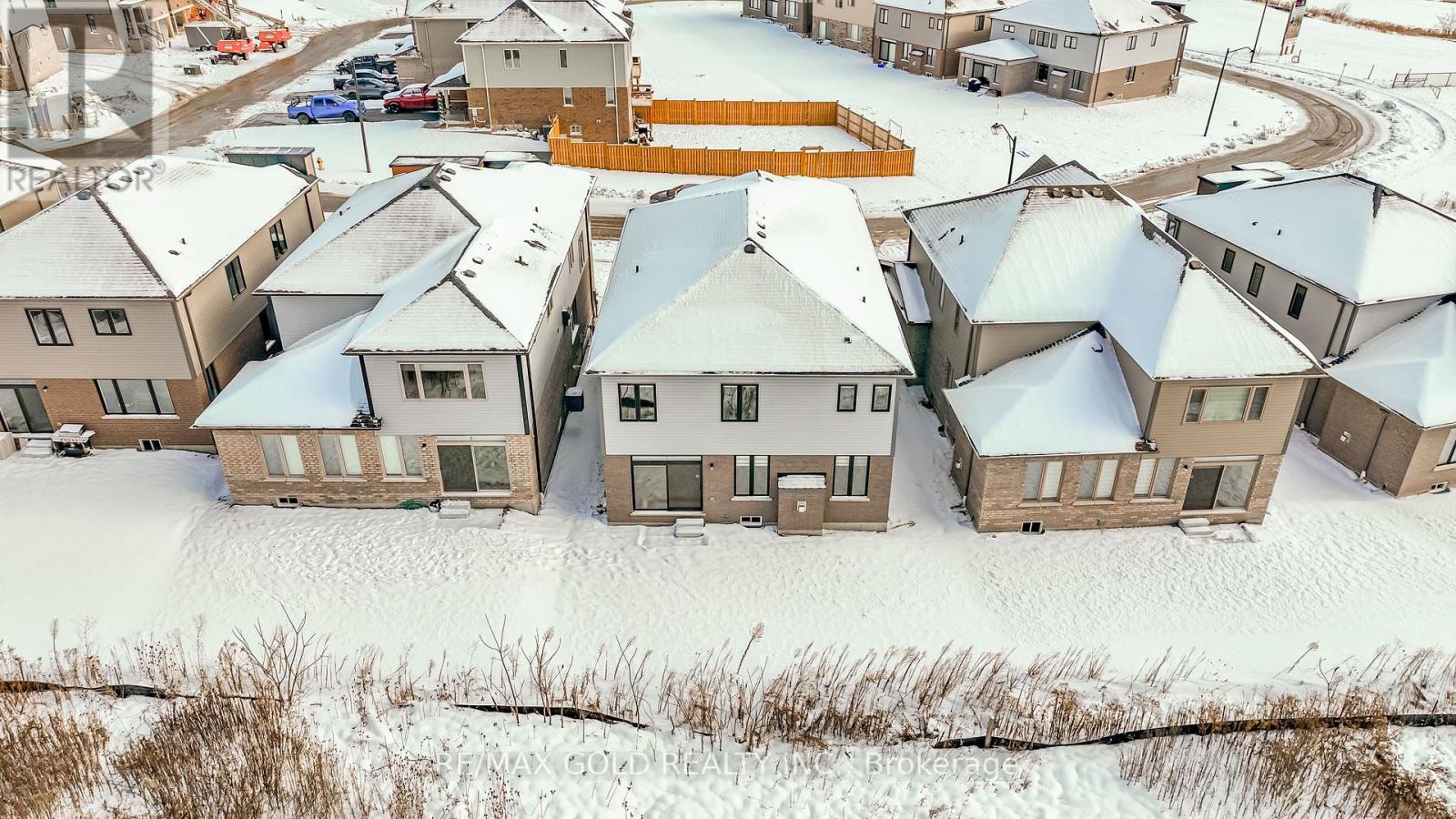 33 Gilham Way, Brant, Ontario  N0E 1N0 - Photo 43 - X12594518