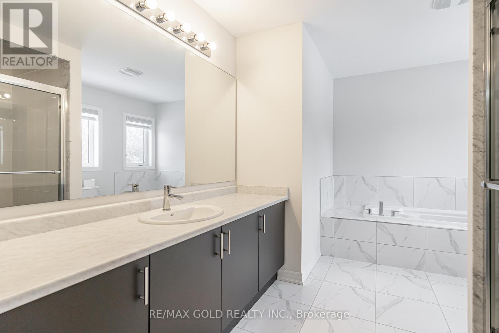 33 Gilham Way, Brant (Paris), Ontario  N0E 1N0 - Photo 33 - X12594600