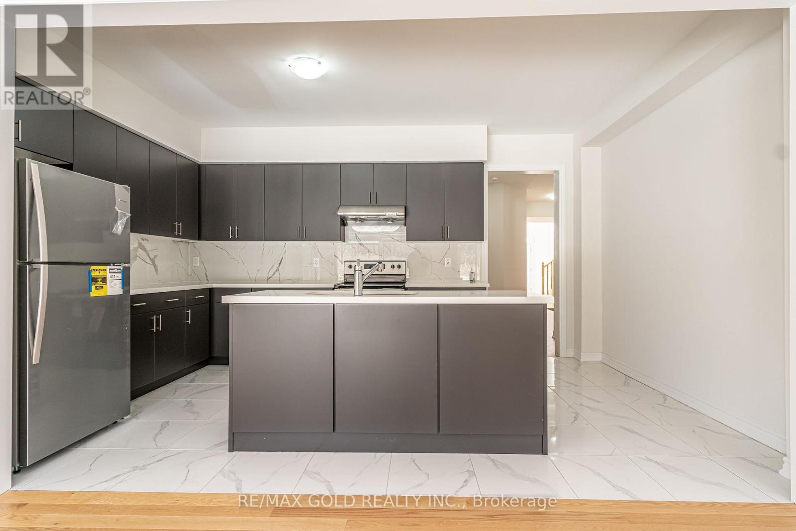 33 Gilham Way, Brant (Paris), Ontario  N0E 1N0 - Photo 16 - X12594600