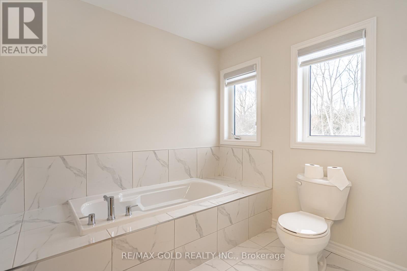 33 Gilham Way, Brant (Paris), Ontario  N0E 1N0 - Photo 32 - X12594600