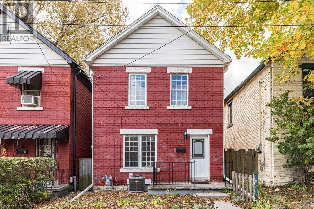 35 Ferrie Street W, Hamilton, Ontario  L8L 1C6 - Photo 1 - 40792768