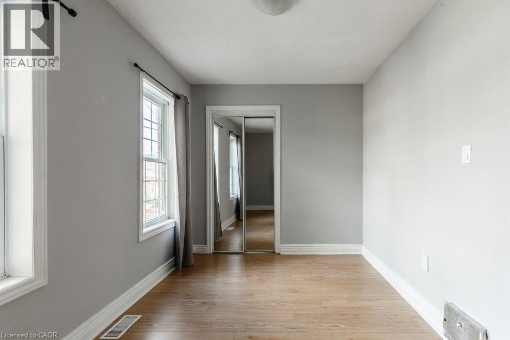 35 Ferrie Street W, Hamilton, Ontario  L8L 1C6 - Photo 10 - 40792768
