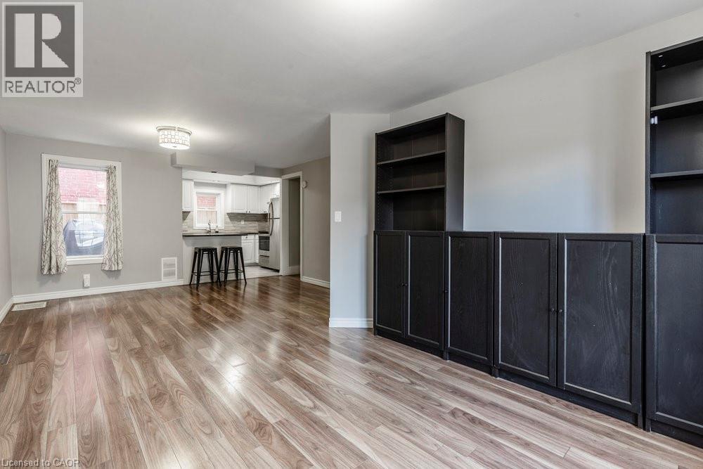 35 Ferrie Street W, Hamilton, Ontario  L8L 1C6 - Photo 5 - 40792768