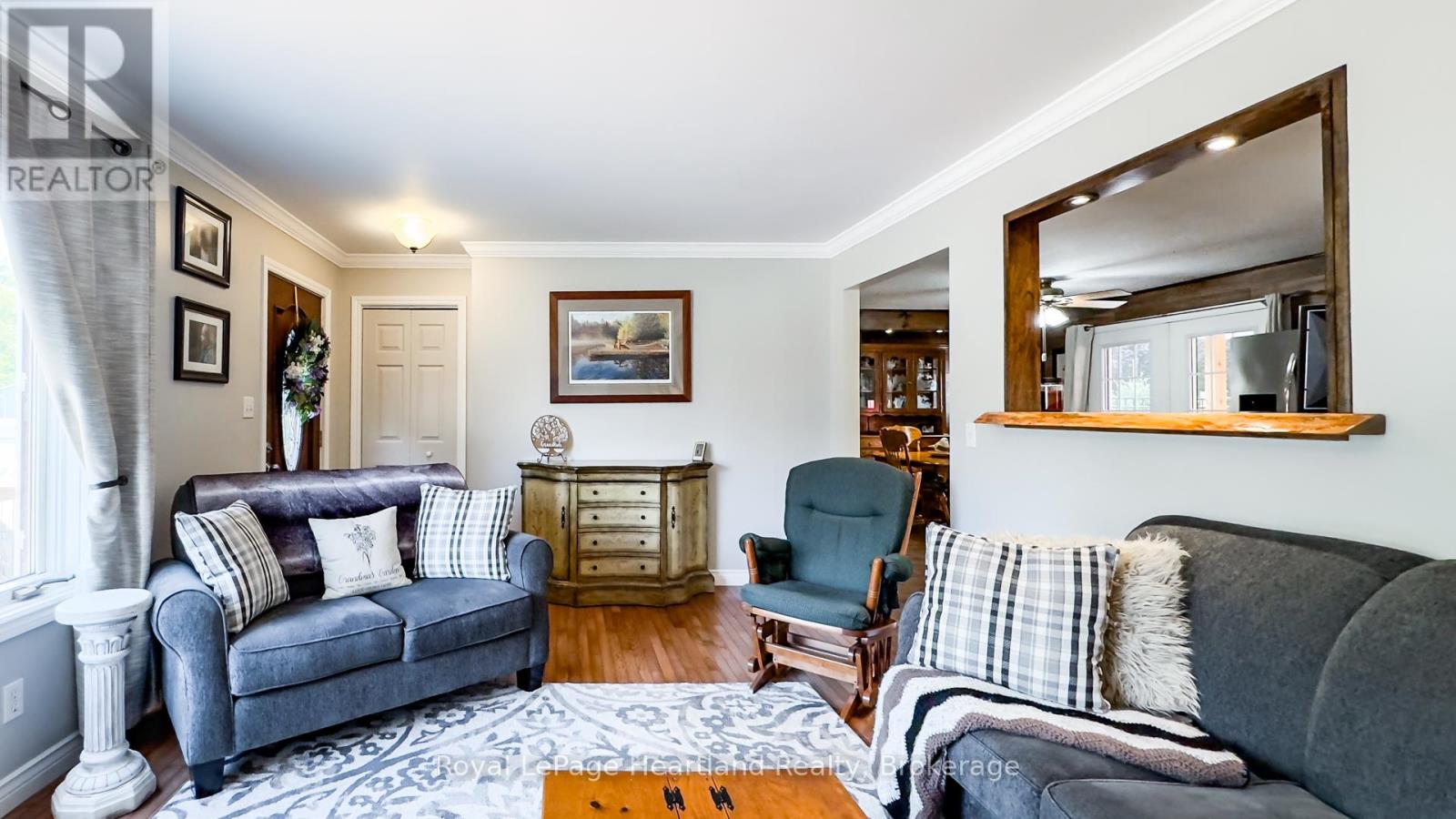 30 North Street, Huron East, Ontario N0K 1G0 - Photo 17 - X12608148