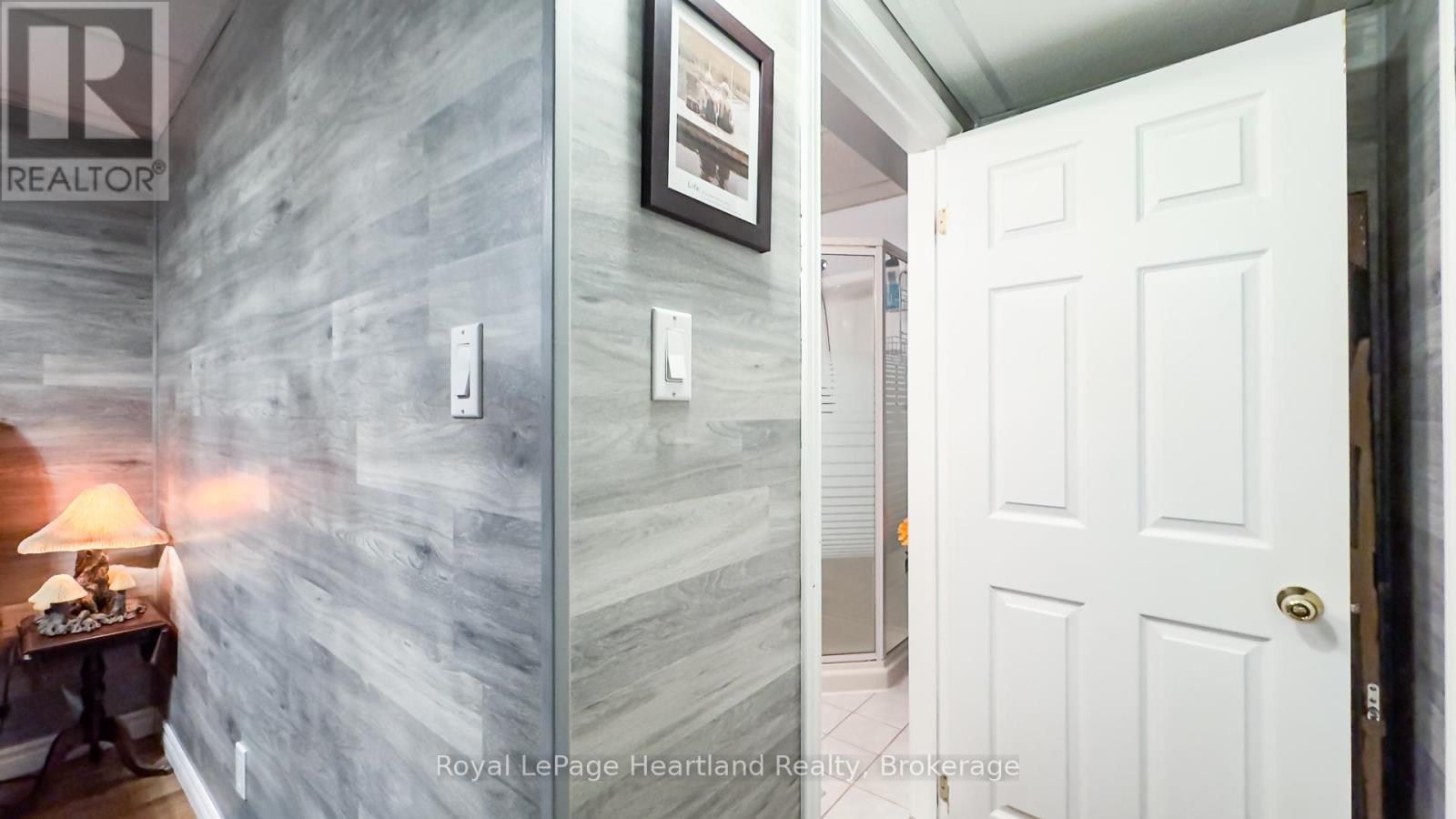 30 North Street, Huron East, Ontario N0K 1G0 - Photo 23 - X12608148