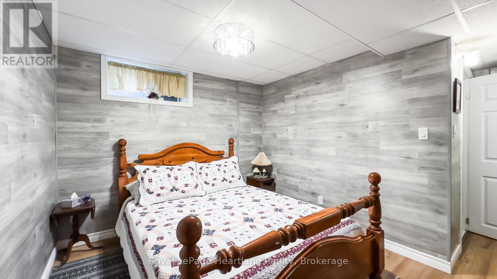 30 North Street, Huron East, Ontario N0K 1G0 - Photo 29 - X12608148