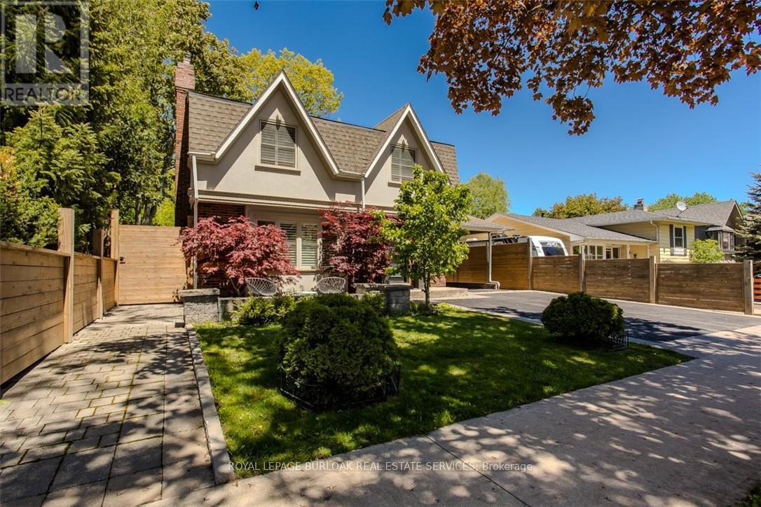 5253 Bromley Road, Burlington, Ontario  L7L 3G1 - Photo 2 - W12409736