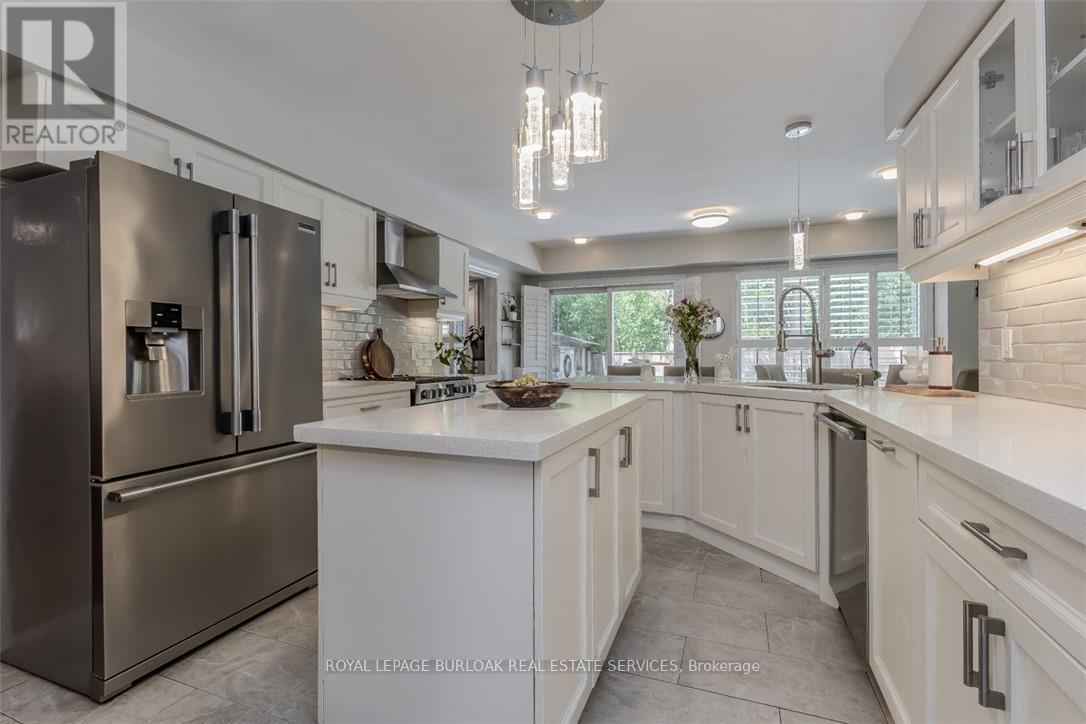 5253 Bromley Road, Burlington, Ontario  L7L 3G1 - Photo 29 - W12409736