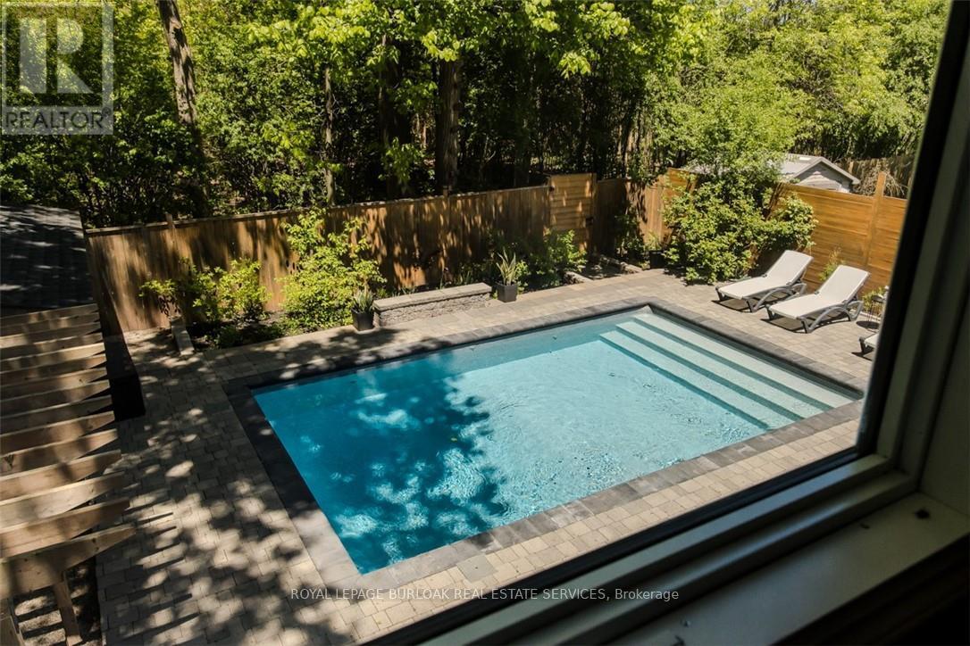 5253 Bromley Road, Burlington, Ontario  L7L 3G1 - Photo 34 - W12409736