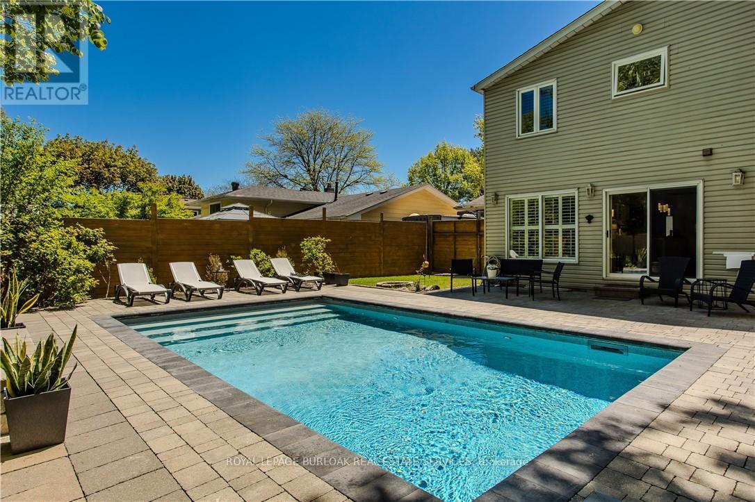 5253 Bromley Road, Burlington, Ontario  L7L 3G1 - Photo 8 - W12409736