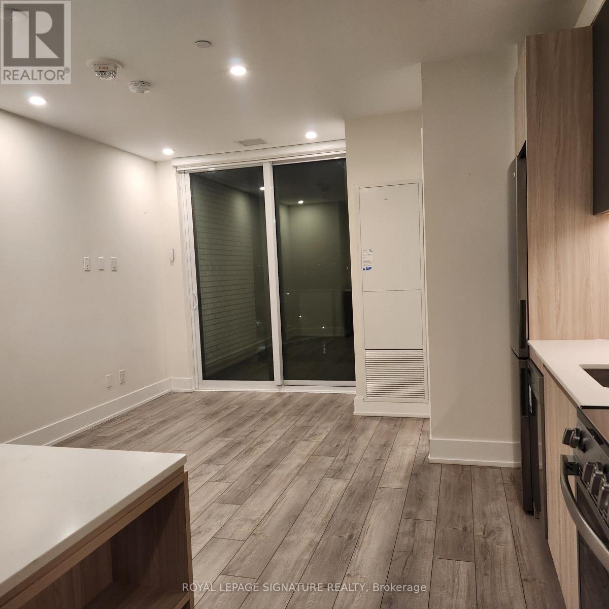 910 - 3100 Keele Street, Toronto, Ontario  M3M 0E1 - Photo 9 - W12440948