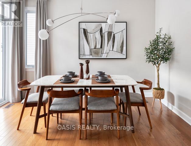 137 Kerala Place, Ottawa, Ontario  K1T 0Z2 - Photo 5 - X12251651