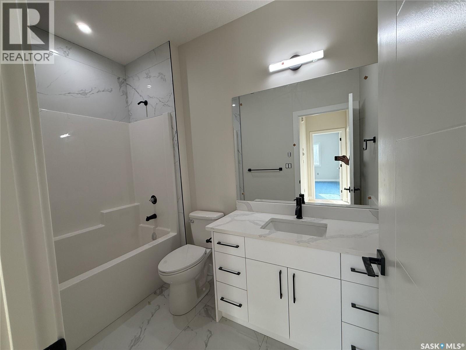 801 Weir Crescent, Warman, Saskatchewan  S0K 4S4 - Photo 7 - SK020786